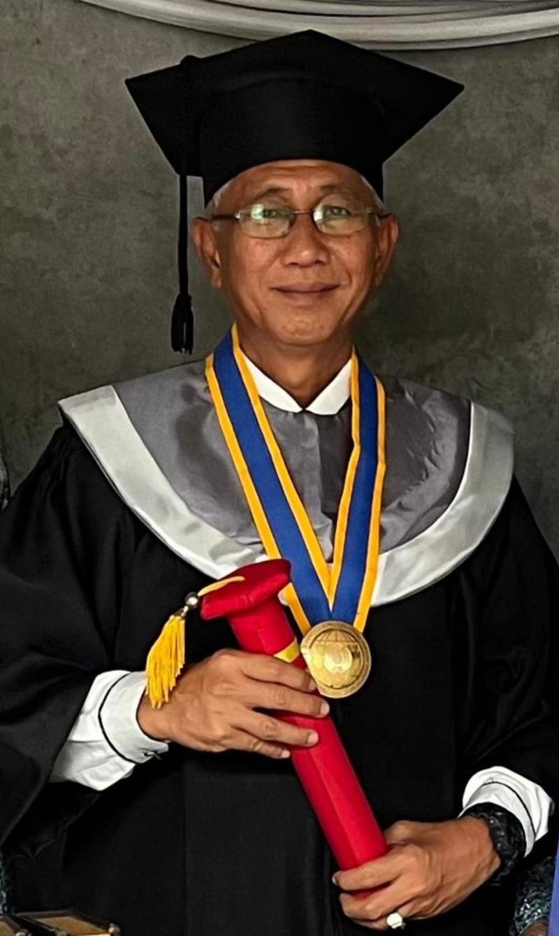 Proses Panjang Menuju Kesuksesan: Dr. Raja Marwan Raih Gelar Doktor dengan Predikat Sangat Memuaskan