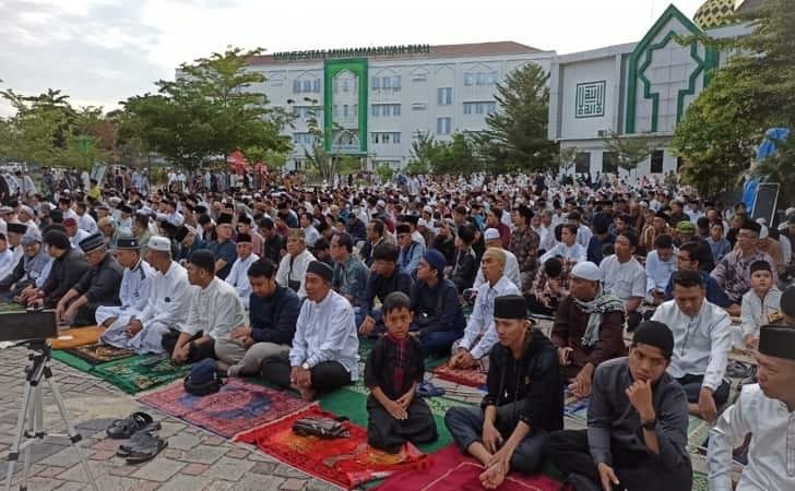 Sudah Berlebaran, Warga Muhammadiyah Padati Masjid Baitul Hikmah Kampus Umri Sholat Id